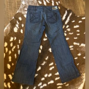 Ariat trouser size 31R like new